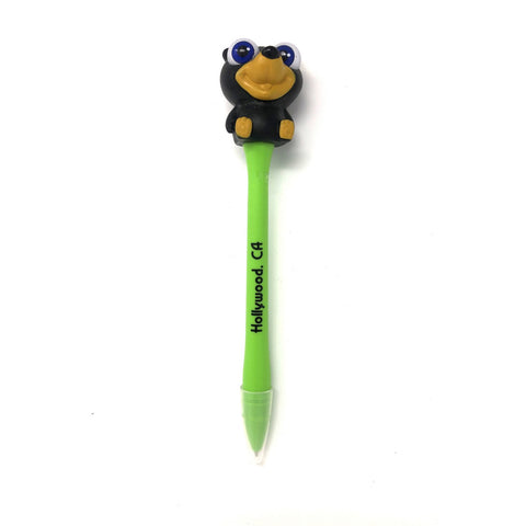 Black Bear top on a Green Pen
